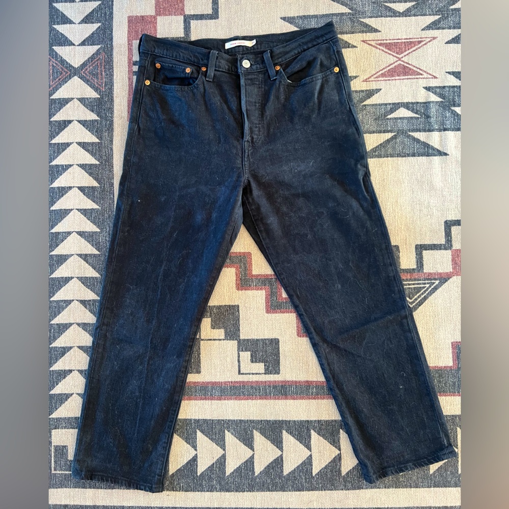 LEVI’S WEDGIE STRAIGHT